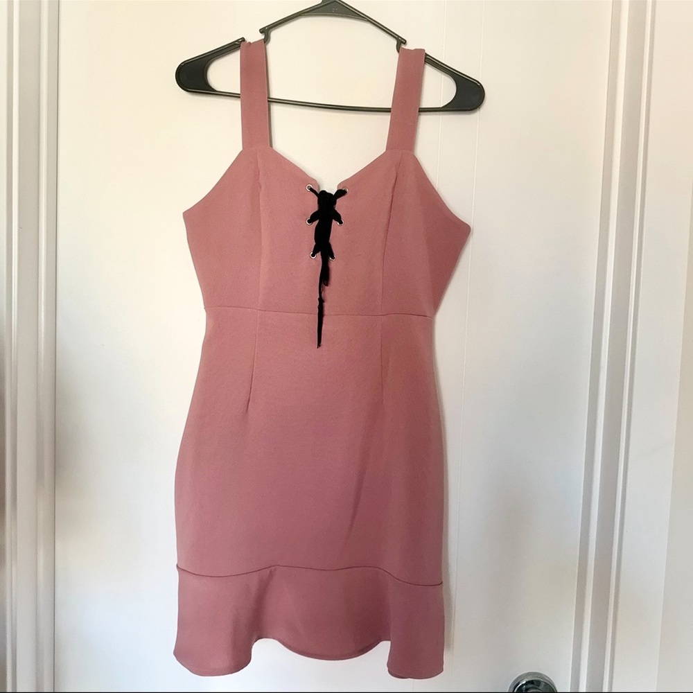 Lace-Up Pink Sleeveless Dress